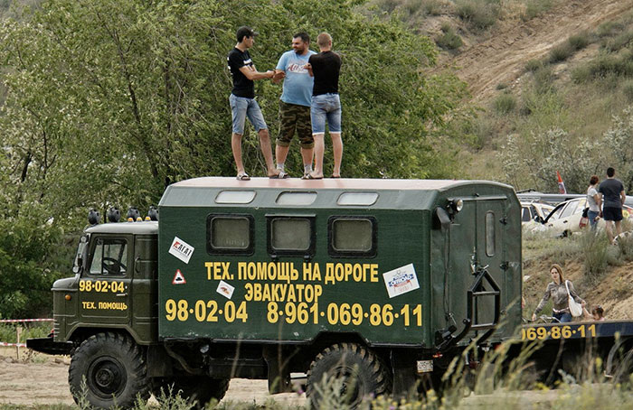 Часть нашей эвакуационной команды